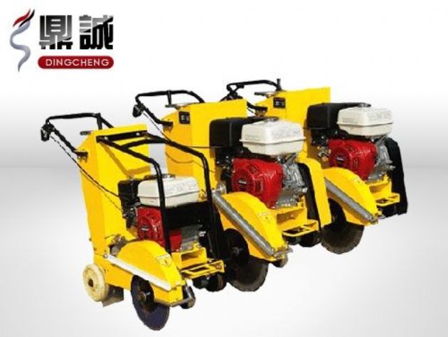 點(diǎn)擊查看詳細(xì)信息<br>標(biāo)題：路面切割機(jī) 閱讀次數(shù)：6356