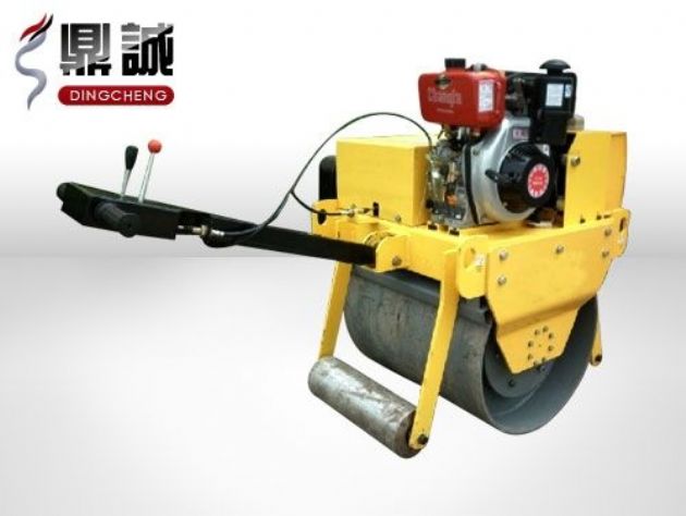 點(diǎn)擊查看詳細(xì)信息<br>標(biāo)題：重型手扶式單鋼輪壓路機(jī) 閱讀次數(shù)：13422