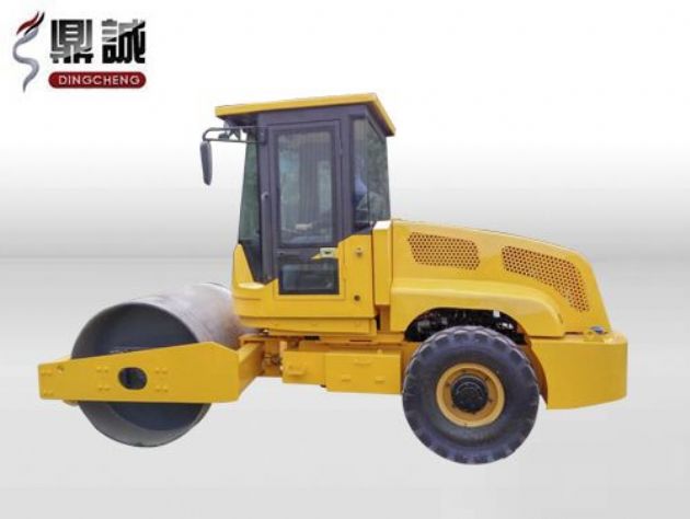 點(diǎn)擊查看詳細(xì)信息<br>標(biāo)題：6噸單鋼輪振動(dòng)壓路機(jī) 閱讀次數(shù)：13383