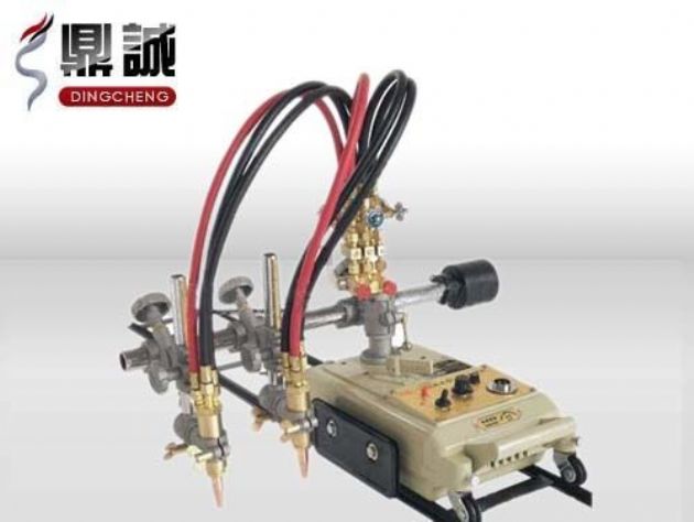 點(diǎn)擊查看詳細(xì)信息<br>標(biāo)題：雙頭多頭火焰切割機(jī) 閱讀次數(shù)：4815