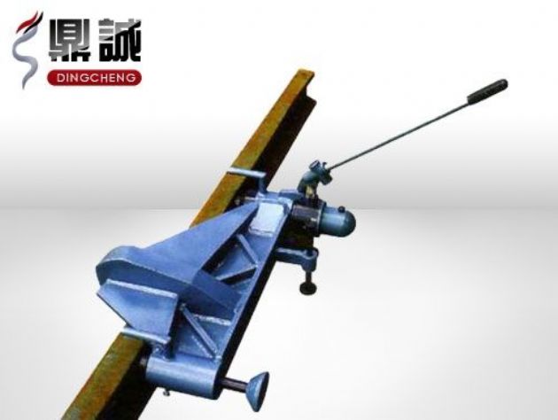 點擊查看詳細信息<br>標題：水平液壓彎軌機 閱讀次數(shù)：5053