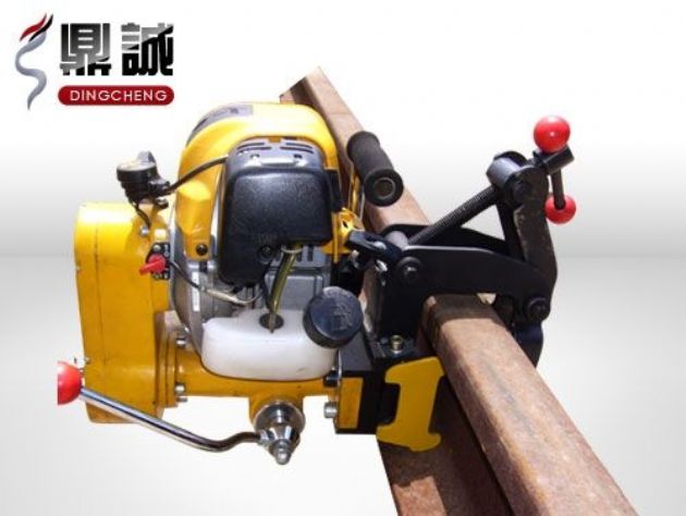 點擊查看詳細信息<br>標題：內燃鋼軌鉆孔機 閱讀次數(shù)：4900